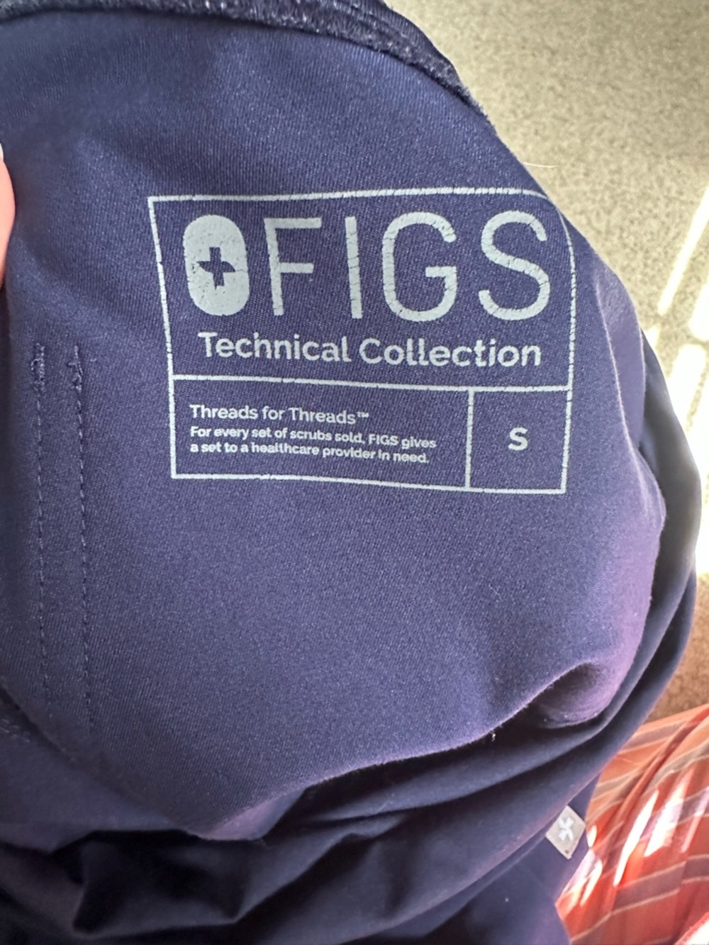Figs Navy Yola Scrub Pants - Picture 4 of 4